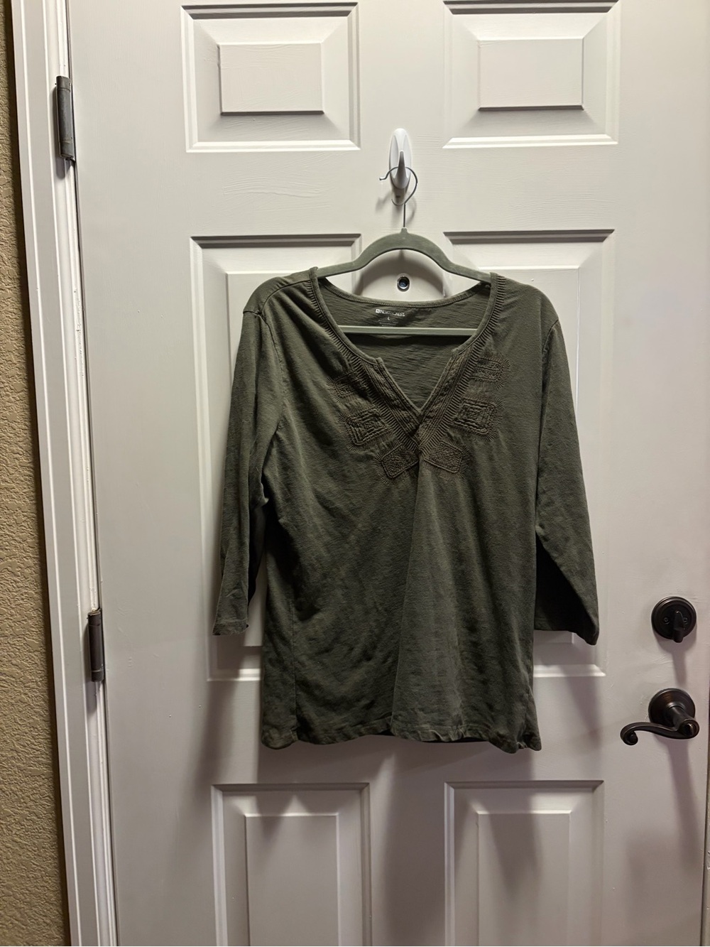 Women’s Olive Green Long-Sleeve V-Neck Top